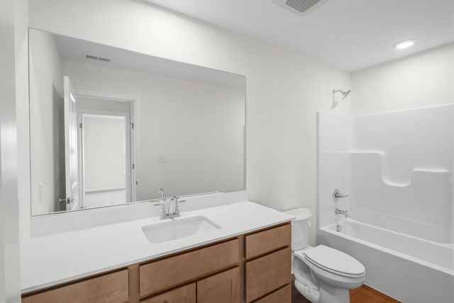 463 E 130th Avenue, Crown Point, IN 46307