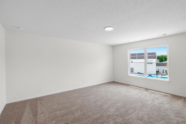 463 E 130th Avenue, Crown Point, IN 46307