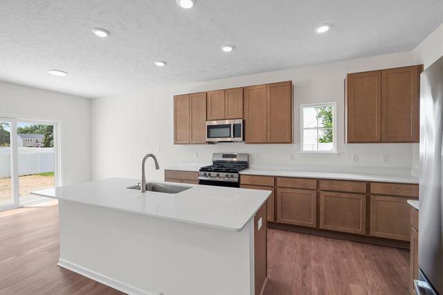 463 E 130th Avenue, Crown Point, IN 46307