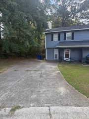 1166 Dogwood Court NW, Conyers, GA 30012
