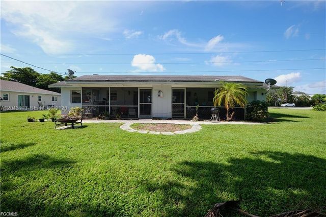 257 CAPE CORAL PKY E B, Cape Coral, FL 33904
