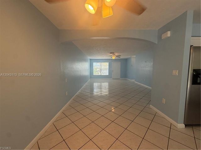 257 CAPE CORAL PKY E B, Cape Coral, FL 33904