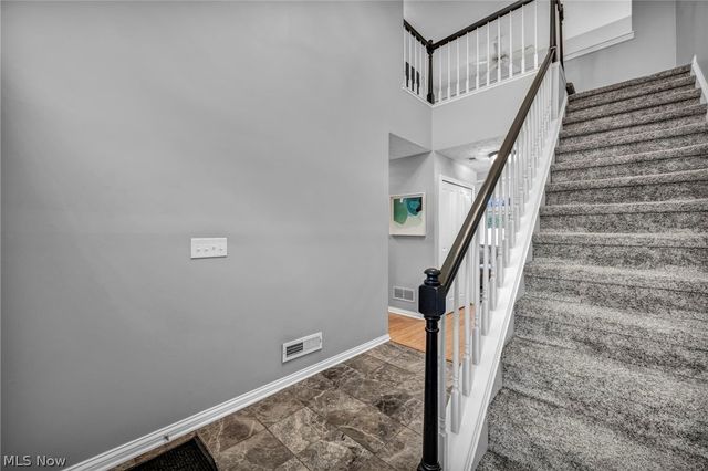 2564 Woodruff Court, Westlake, OH 44145