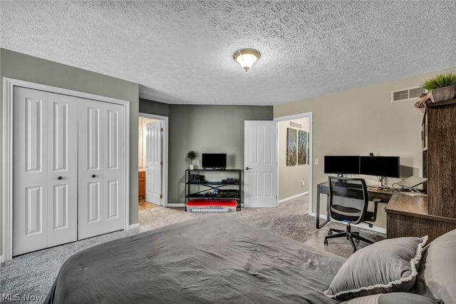 2564 Woodruff Court, Westlake, OH 44145