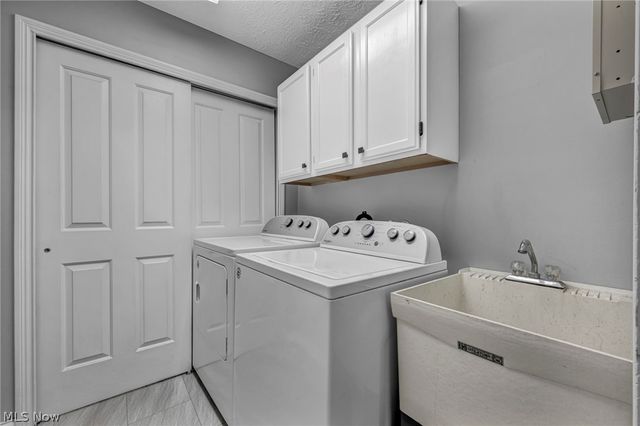 2564 Woodruff Court, Westlake, OH 44145