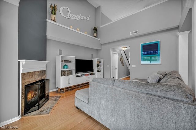 2564 Woodruff Court, Westlake, OH 44145