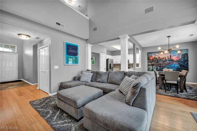 2564 Woodruff Court, Westlake, OH 44145