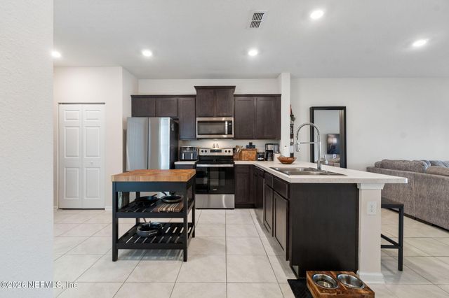 962 OBSERVATORY Parkway, Jacksonville, FL 32218