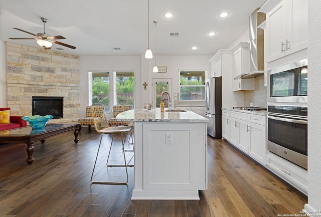 6918 Bella Verso, San Antonio, TX 78256