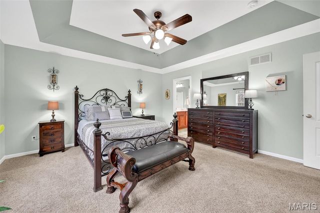 5 Remington Place, Troy, MO 63379