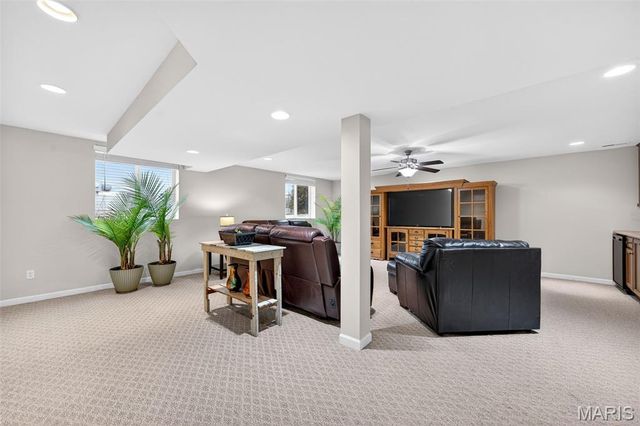 5 Remington Place, Troy, MO 63379