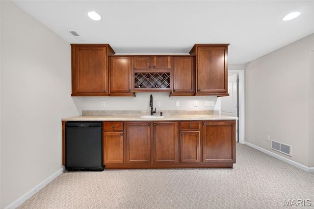 5 Remington Place, Troy, MO 63379