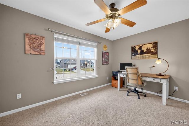 5 Remington Place, Troy, MO 63379