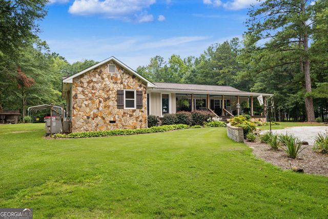 331 Clearwater Road, Sharpsburg, GA 30277