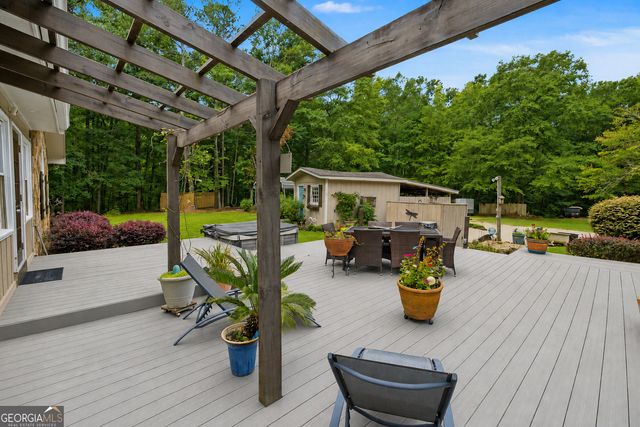 331 Clearwater Road, Sharpsburg, GA 30277