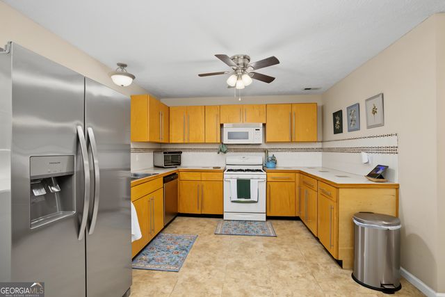 331 Clearwater Road, Sharpsburg, GA 30277
