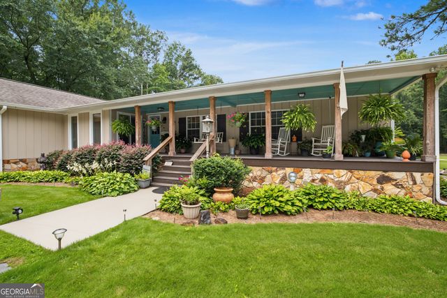 331 Clearwater Road, Sharpsburg, GA 30277