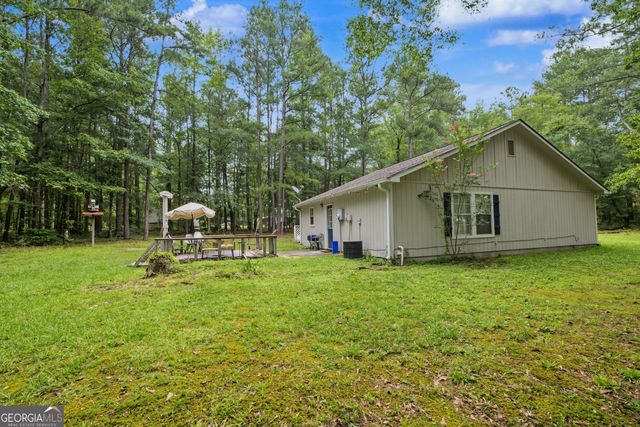 331 Clearwater Road, Sharpsburg, GA 30277