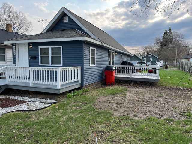 1221 Pearl Street, Benton Harbor, MI 49022