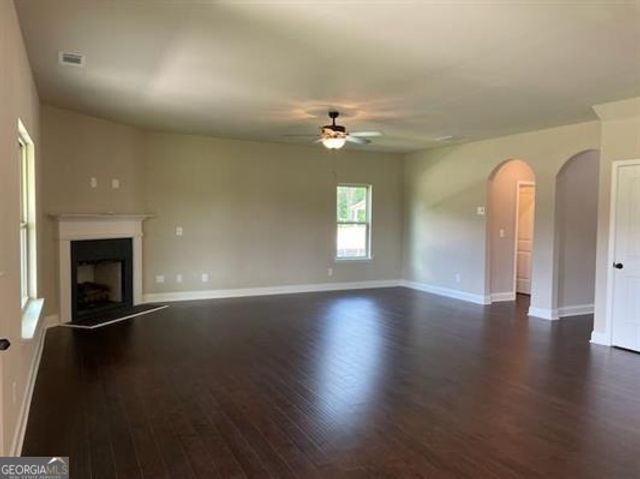1066 Lakeview Oaks Court 18-B, Grayson, GA 30017