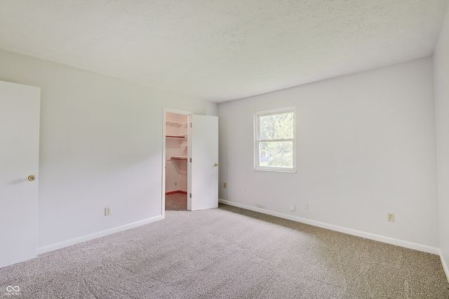 1073 Laura Drive, Greenwood, IN 46143