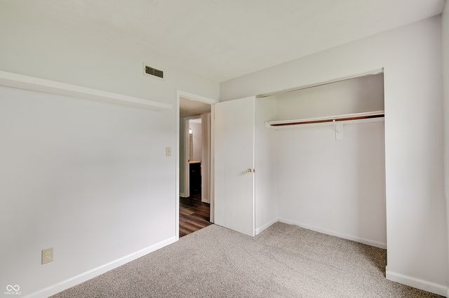 1073 Laura Drive, Greenwood, IN 46143