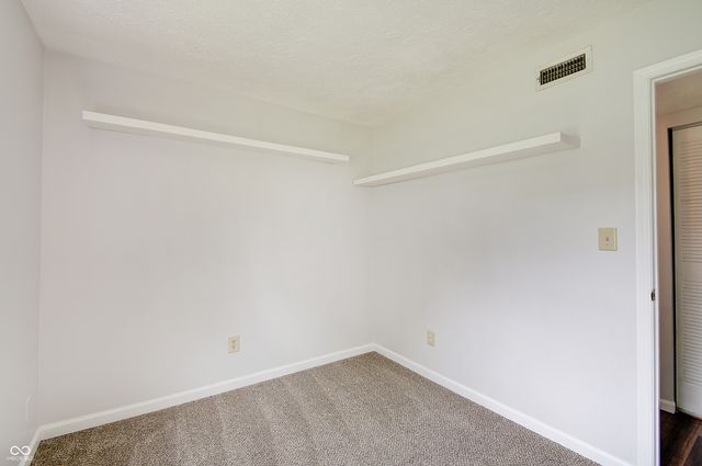 1073 Laura Drive, Greenwood, IN 46143