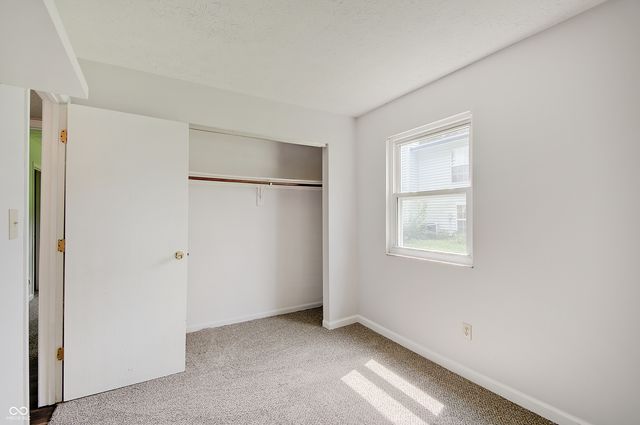 1073 Laura Drive, Greenwood, IN 46143