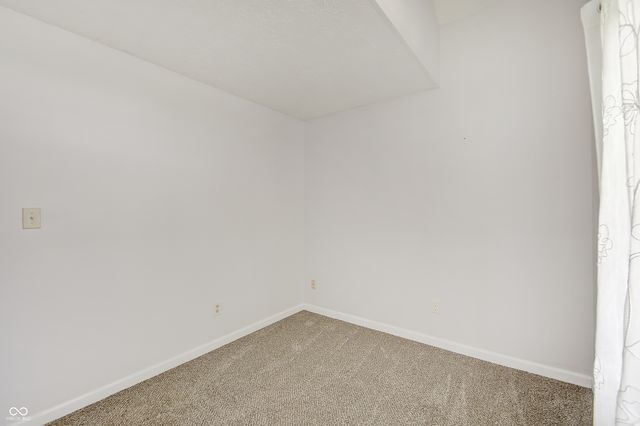 1073 Laura Drive, Greenwood, IN 46143