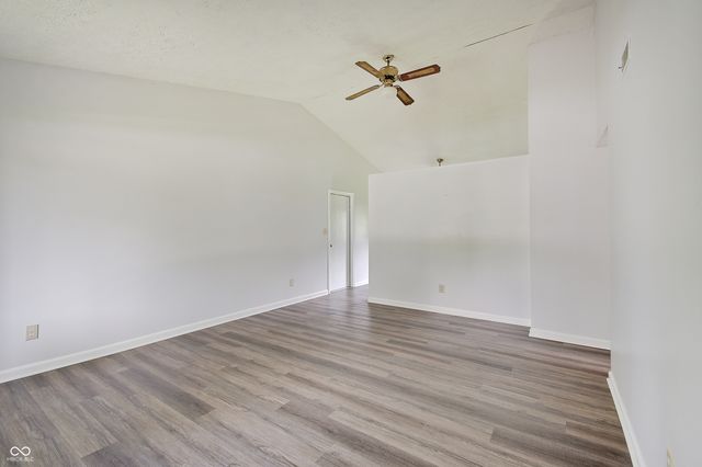 1073 Laura Drive, Greenwood, IN 46143
