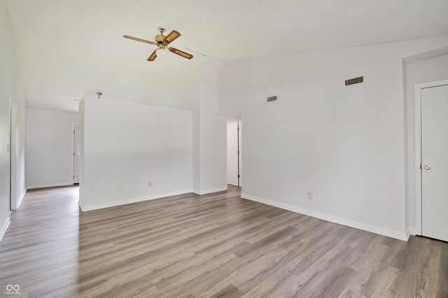 1073 Laura Drive, Greenwood, IN 46143