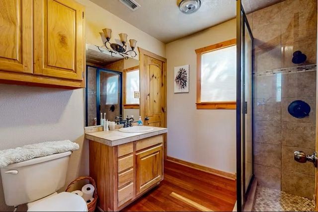 120 Live Oak Drive, Whitney, TX 76692