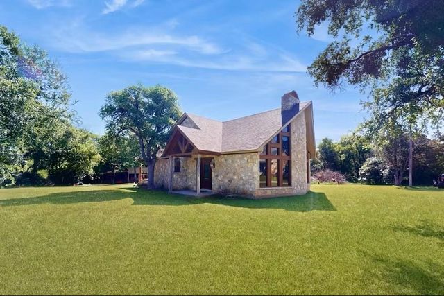 120 Live Oak Drive, Whitney, TX 76692