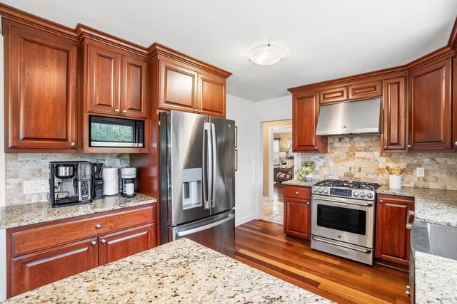 340 Indian Creek COURT, Fox Point, WI 53217