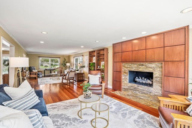 340 Indian Creek COURT, Fox Point, WI 53217