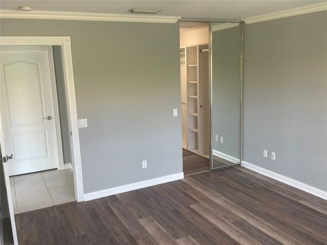 5796 IVREA DRIVE, Sarasota, FL 34238