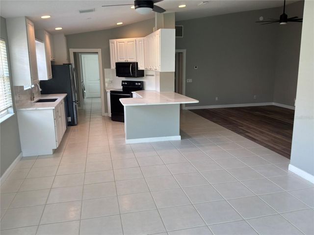 5796 IVREA DRIVE, Sarasota, FL 34238