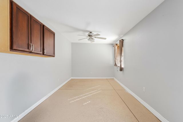 43935 W SAGEBRUSH Trail, Maricopa, AZ 85138