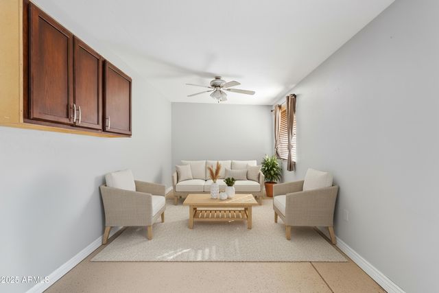 43935 W SAGEBRUSH Trail, Maricopa, AZ 85138