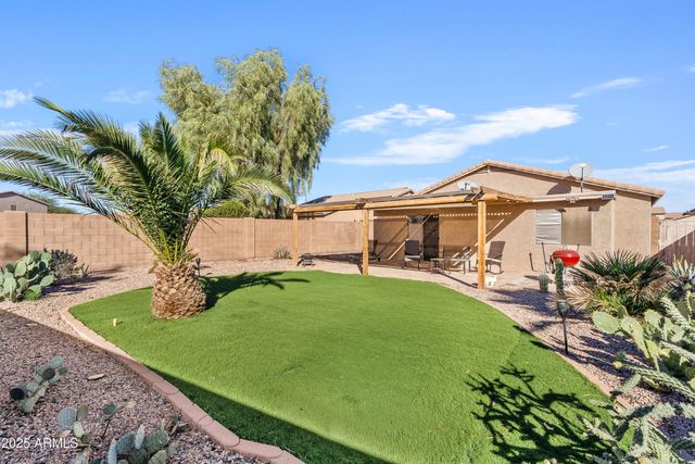 43935 W SAGEBRUSH Trail, Maricopa, AZ 85138