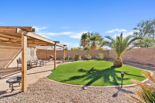 43935 W SAGEBRUSH Trail, Maricopa, AZ 85138