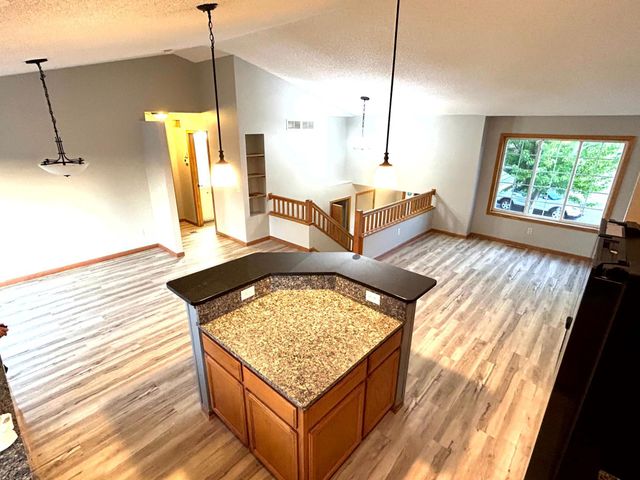 14536 Blackberry Way, Rosemount, MN 55068