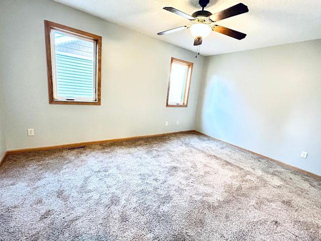 14536 Blackberry Way, Rosemount, MN 55068