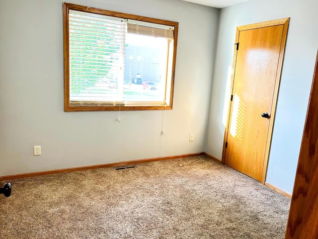 14536 Blackberry Way, Rosemount, MN 55068