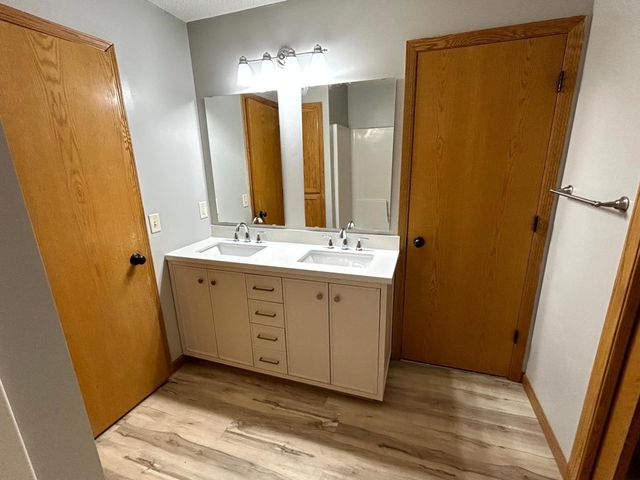 14536 Blackberry Way, Rosemount, MN 55068
