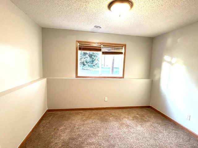 14536 Blackberry Way, Rosemount, MN 55068