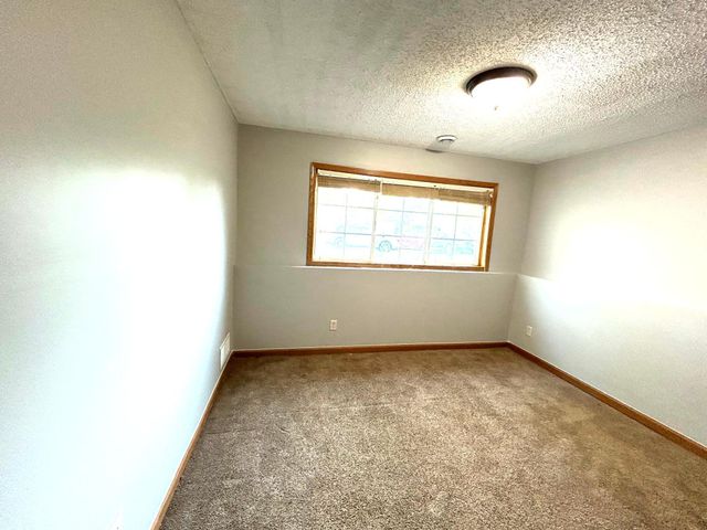 14536 Blackberry Way, Rosemount, MN 55068