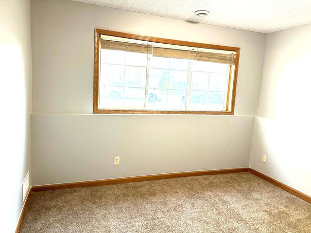 14536 Blackberry Way, Rosemount, MN 55068