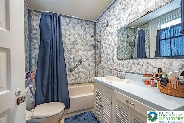 1202 Wiley Street, Fountain Hill Boro, PA 18015
