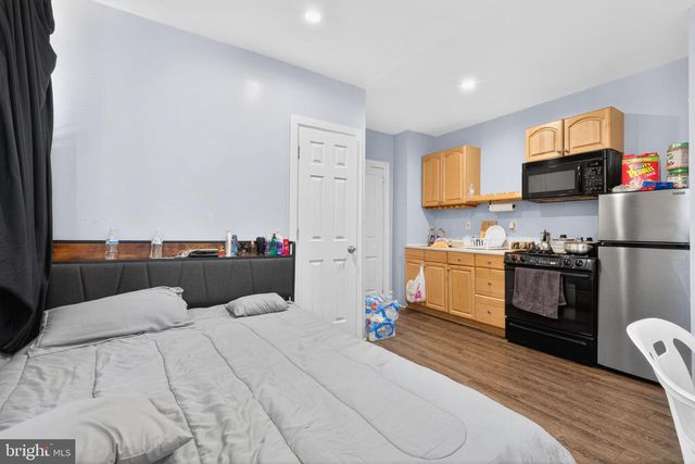 1348 VERNON ST, Harrisburg, PA 17104